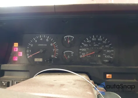 1993 Nissan Pathfinder Xe/Se z USA, uszkodzony, nr VIN JN8HD17YXPW117329